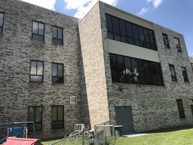 Pressure Washing Commercial Building After 004